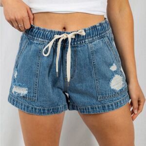 NWOT Callie Denim Shorts 3x